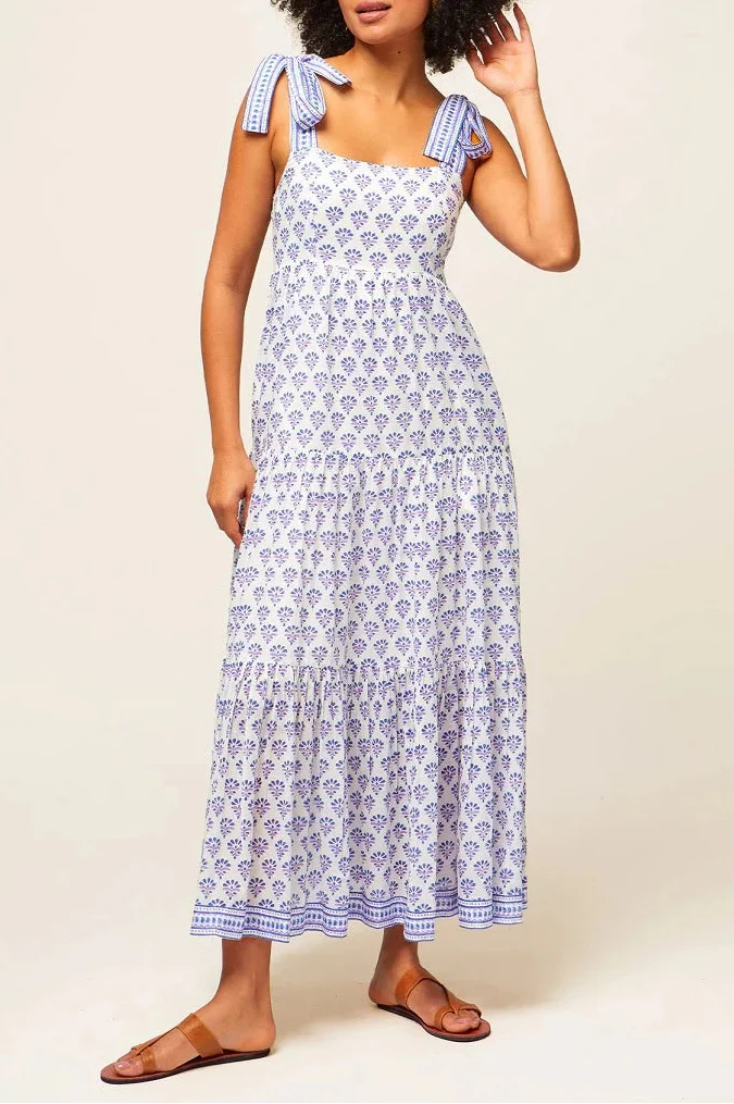 Aur | Eyelet Tiered Maxi Sundress