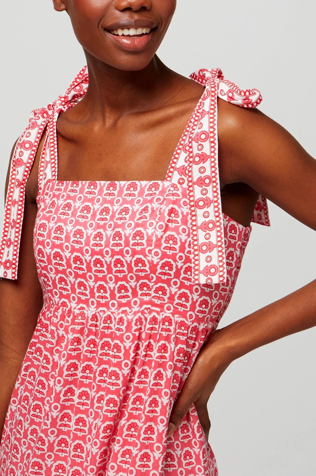 Aur | Eyelet Tiered Maxi Sundress