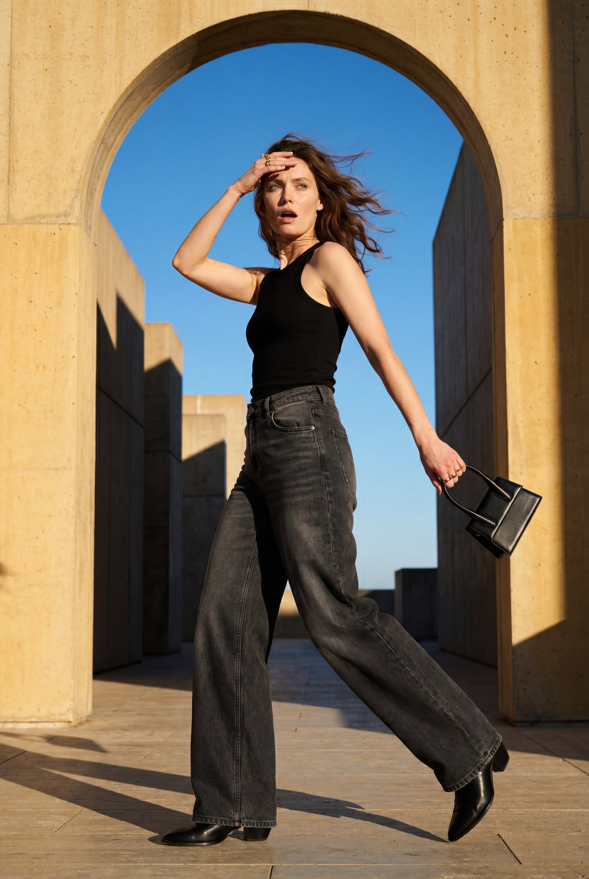 Vivienne | Light Wash High Rise Wide Leg Jeans