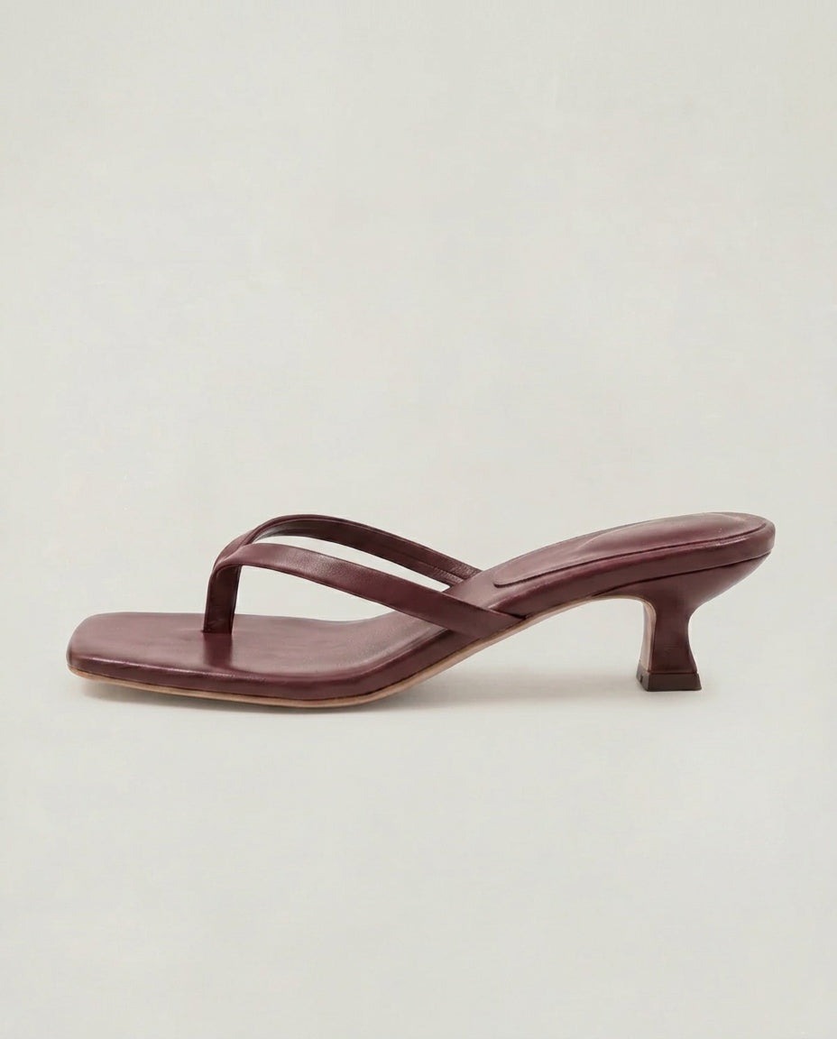 Noelia | Black Square Toe Thong Kitten Heel Sandals 14