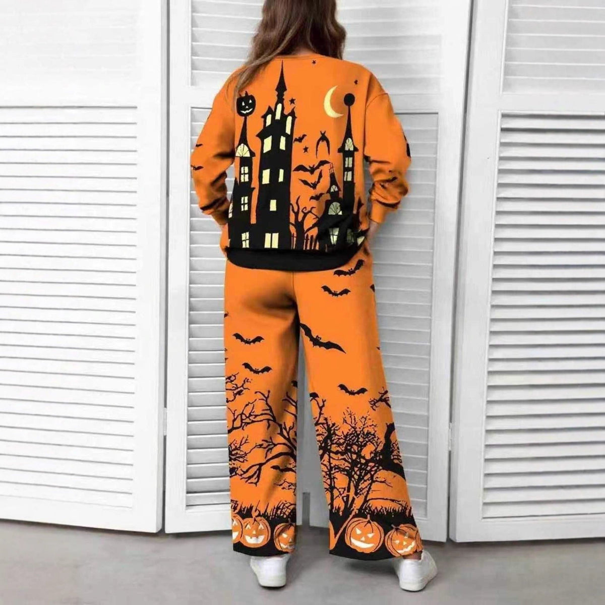 Haunted Manor | Haunted House Halloween Pyjamas 4