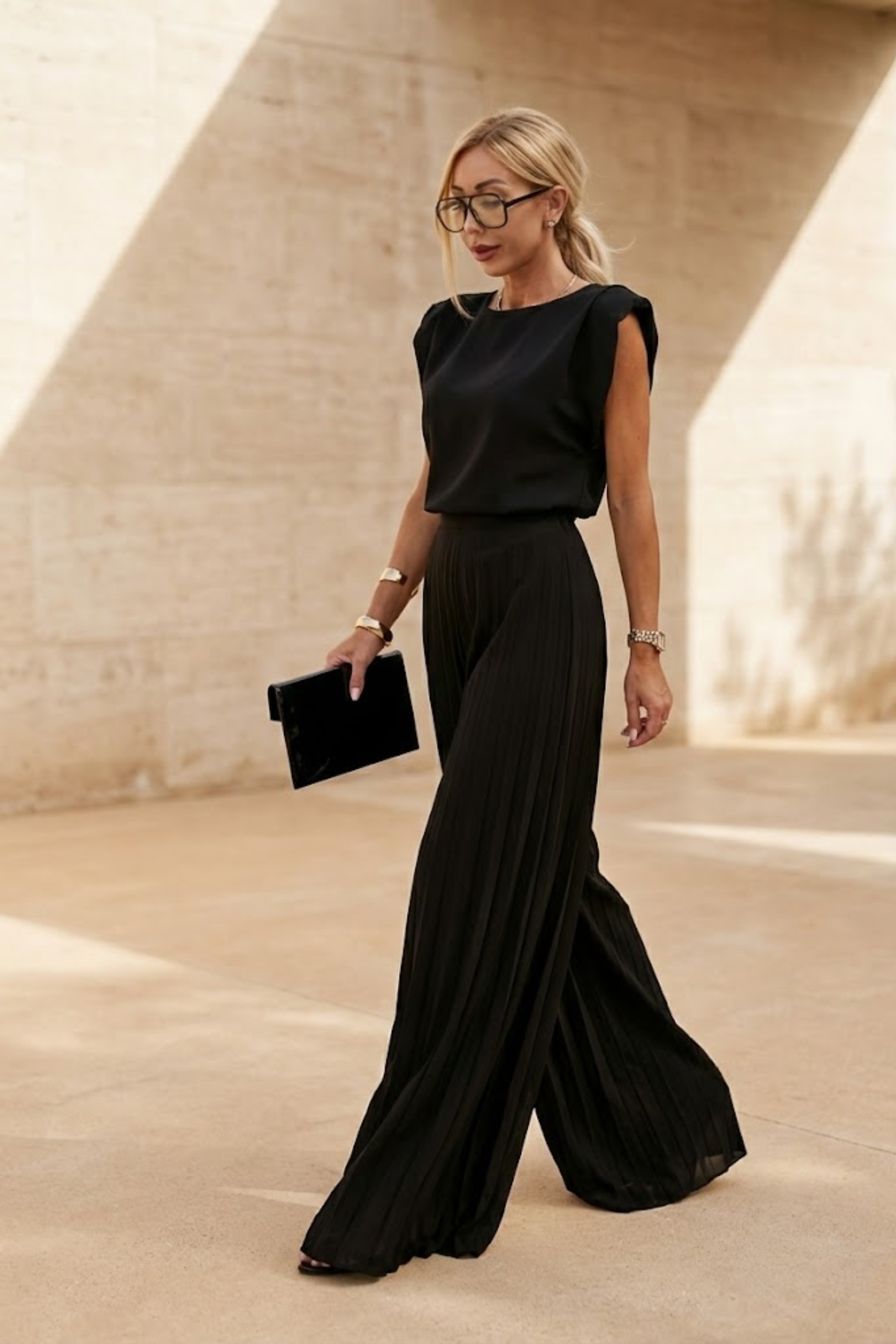 Amara | Black Cap Sleeve Top and Pleated Wide Leg Two Piece Set 4