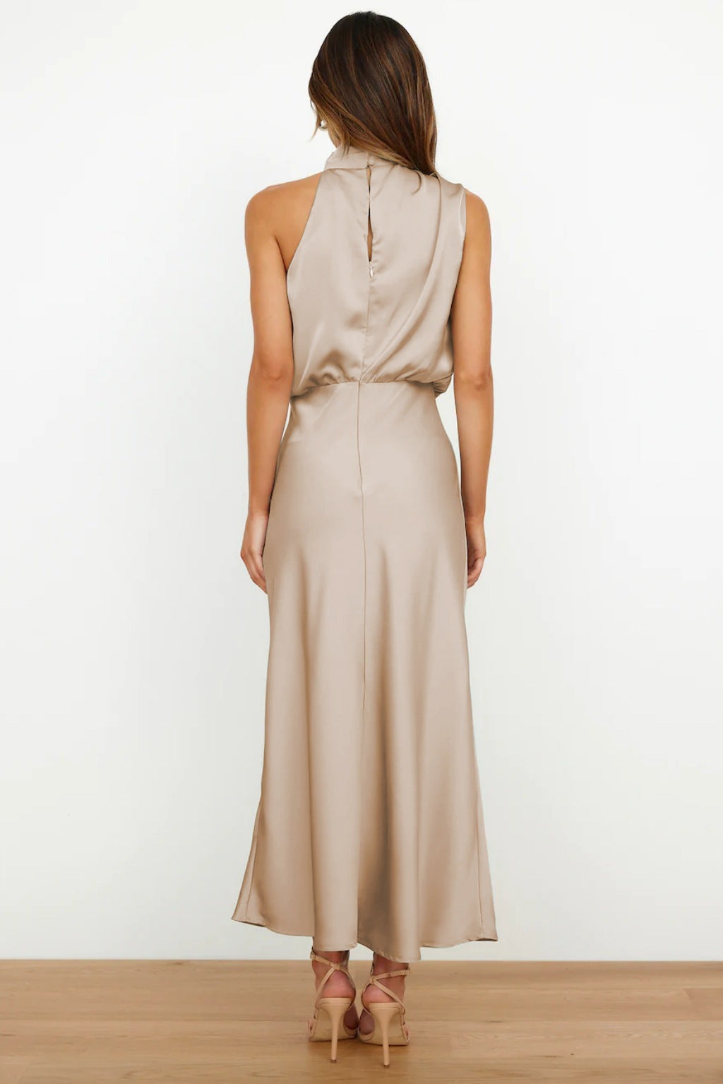Isla Crompton | Satin Halter Race Day Midi Dress 6