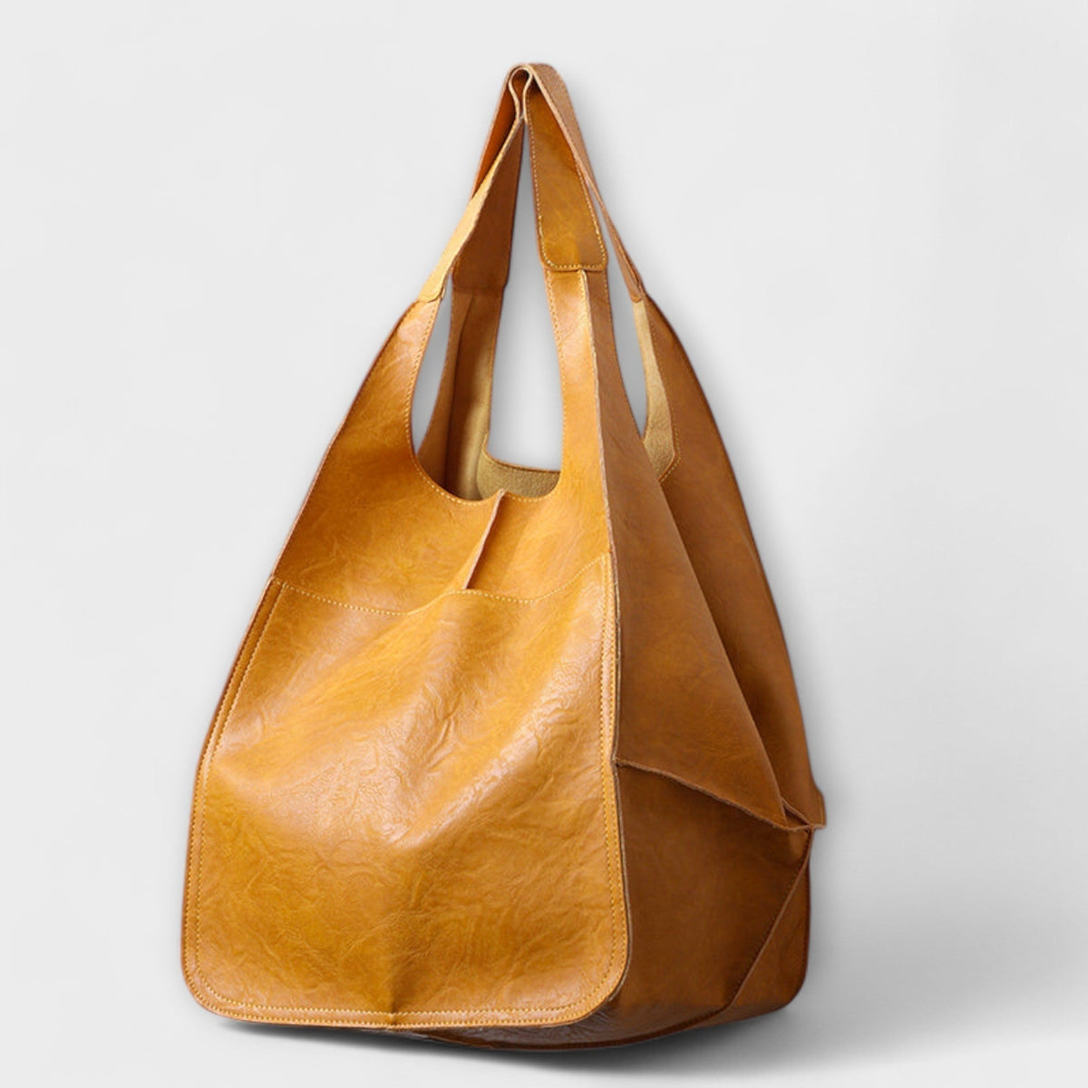 Urania | Oversized Leather Weekender Bag 2