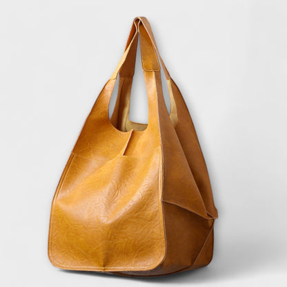 Urania | Oversized Leather Weekender Bag 2