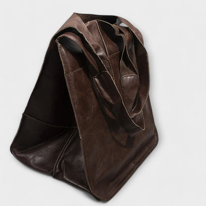 Urania | Oversized Leather Weekender Bag 4